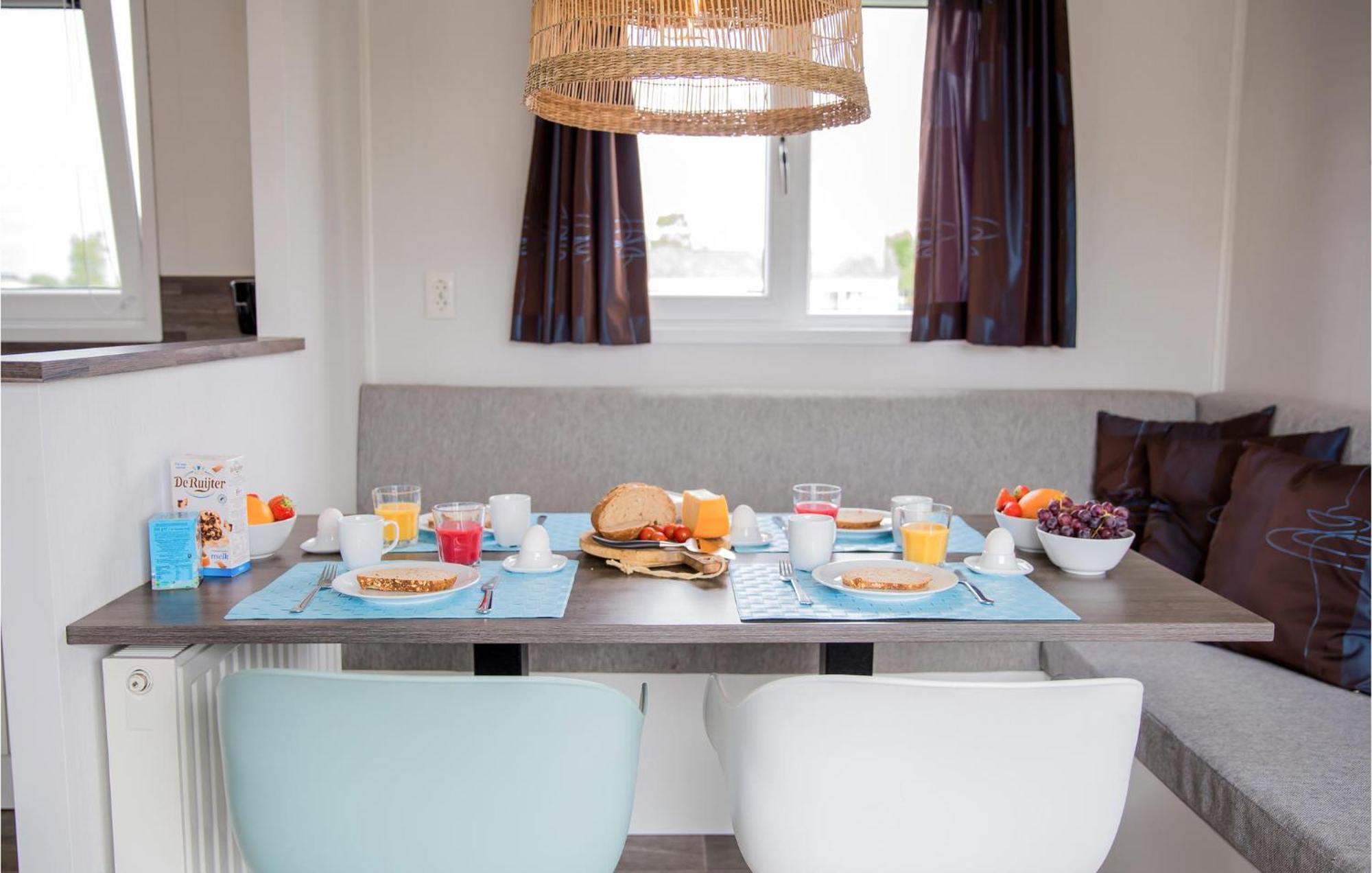 Cozy Home In Breukelen With Wifi Bagian luar foto