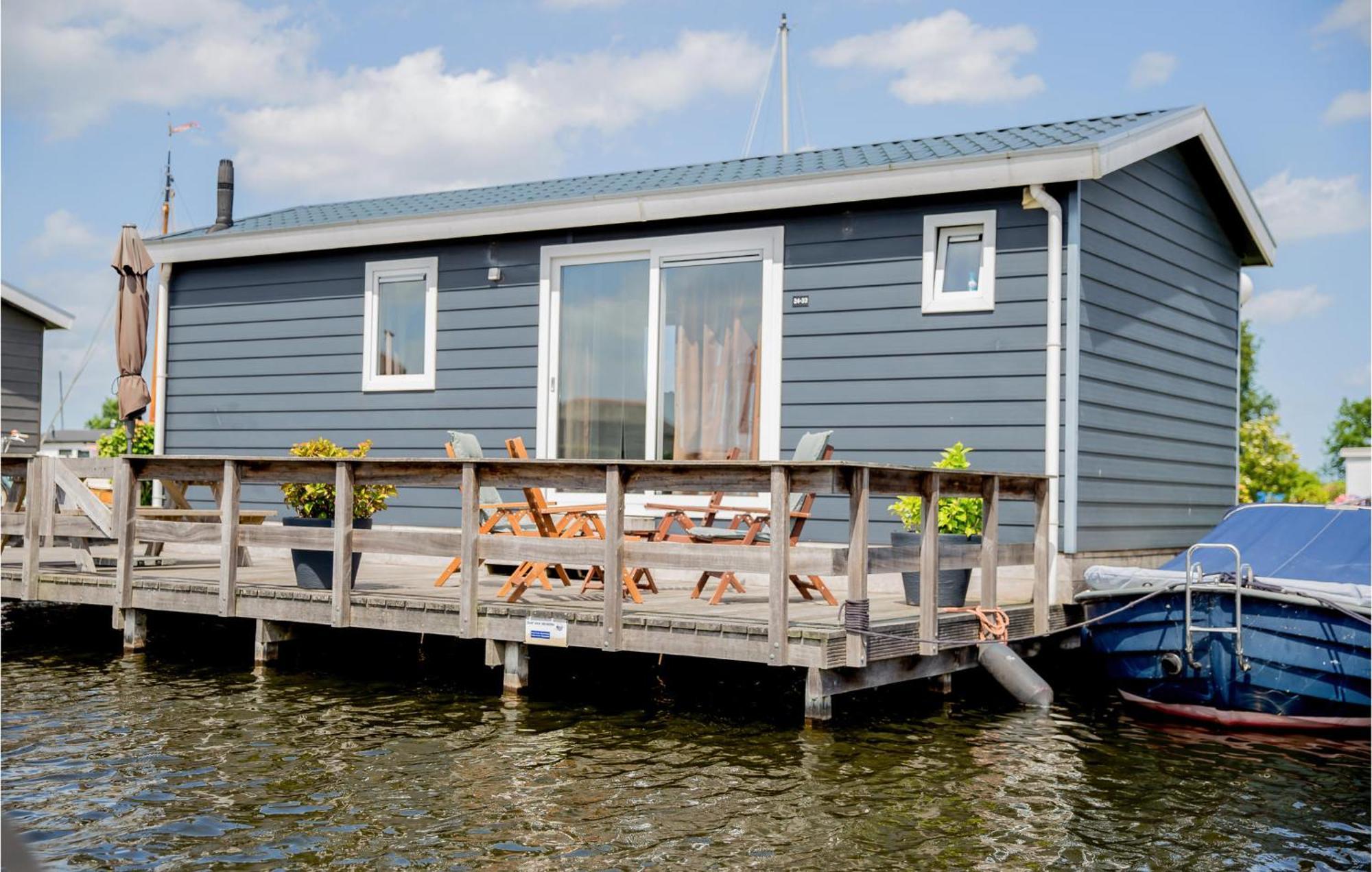 Cozy Home In Breukelen With Wifi Bagian luar foto